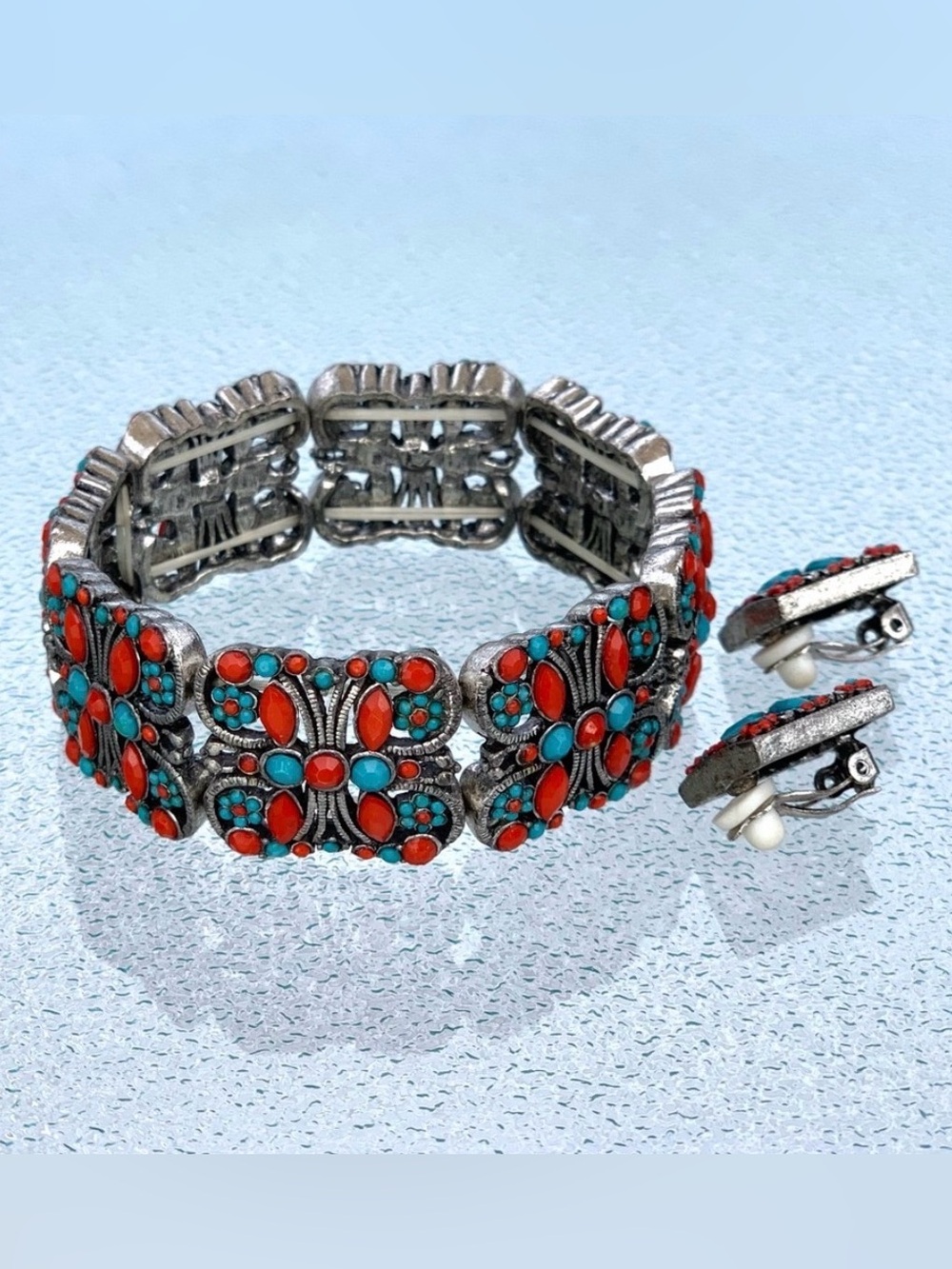 Southwestern Faux Coral & Faux Turquoise Stretch Bracelet and Clip-On Earrings - Picture 3 of 5
